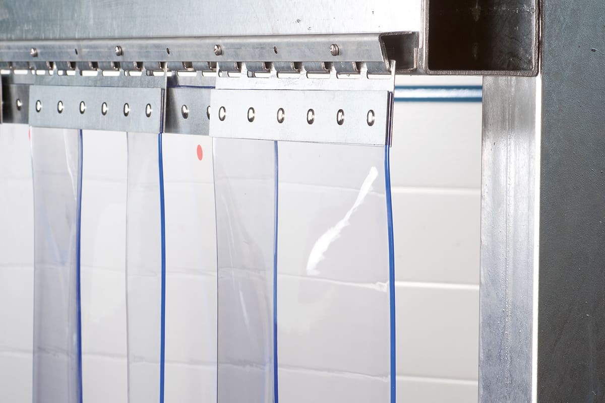 Lamellenvorhänge nach Maß & PVC Streifenvorhang transparent, PVC Streifenvorhang Hakensystem