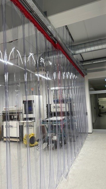 Raumtrennung mit PVC-Vorhang, Raumtrennung nach Maß EASY HANG