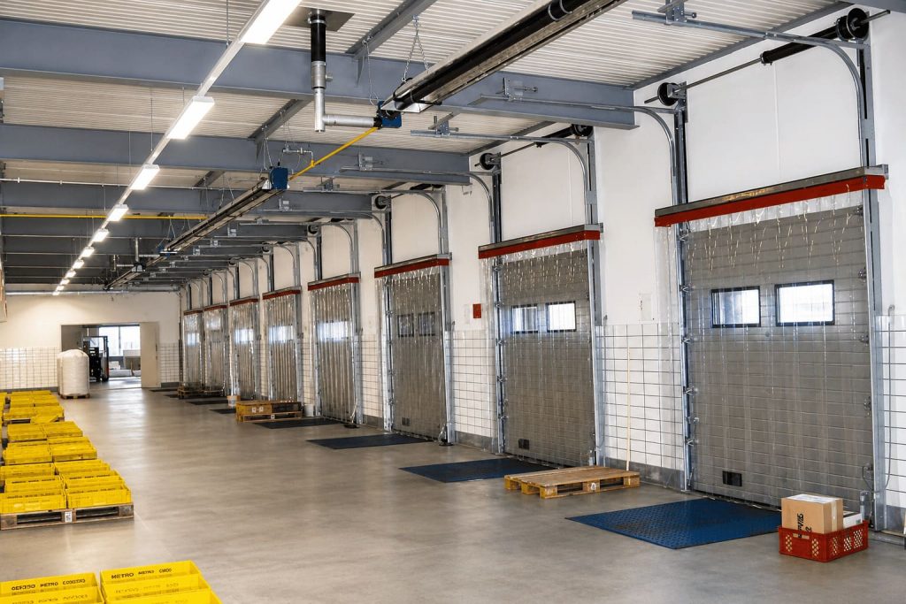 Wareneingang schützen Streifenvorhang für Anlieferbereiche EASY HANG